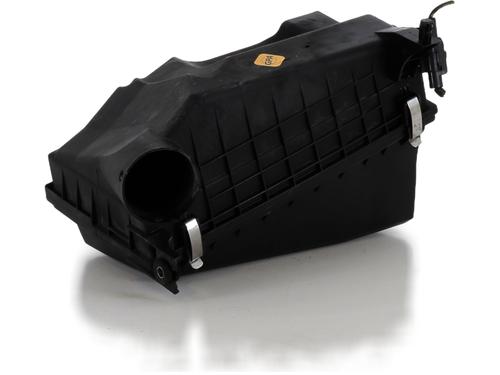 Used Air filter box VOLVO V40 Estate (645) 1.9 DI (115 hp) 24138274