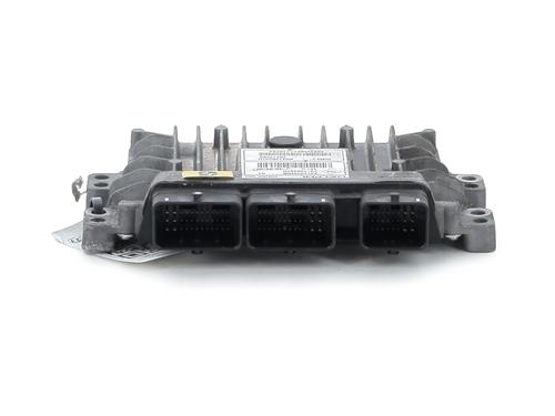engine-control-unit-ecu-renault-megane-iii-hatchback-bz01_-b3_-2008-33332648 main image