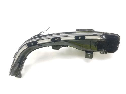 Used Left daytime light Left daytime light DS DS 7 Crossback (J4_, JR_, JC_) 2.0 BlueHDi 180 (JJEHZR) (177 hp) 10442859 10442859