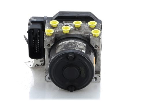 Used ABS pump HYUNDAI TUCSON (JM) 2.0 CRDi (136 hp) 21183921