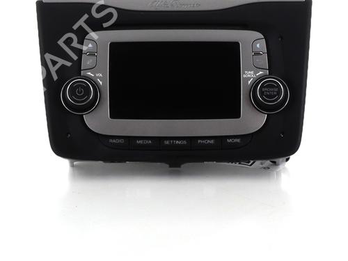 Used Radio ALFA ROMEO MITO (955_) 1.3 MultiJet (955AXT1A) (84 hp) 32255203