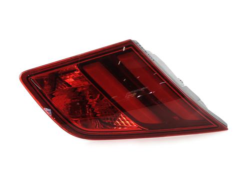 Used Left tailgate light PEUGEOT 308 II (LB_, LP_, LW_, LH_, L3_) 1.2 THP 130 (131 hp) 26229256