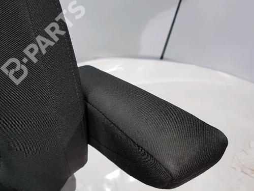 Rear seat PEUGEOT 5008 (0U_, 0E_) 2.0 HDi 150 / BlueHDi 150 | BP10453883C17