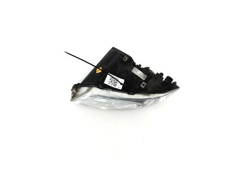 Left headlight CHRYSLER VOYAGER IV (RG, RS) 2.4 | BP18692784C28 