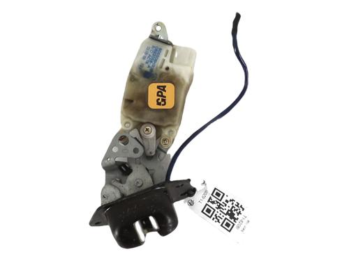 Used Tailgate lock NISSAN X-TRAIL I (T30) 2.2 dCi 4x4 (136 hp) 32039714