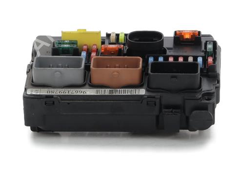 Used Fuse box CITROËN C3 II (SC_) 1.4 (73 hp) 27914789