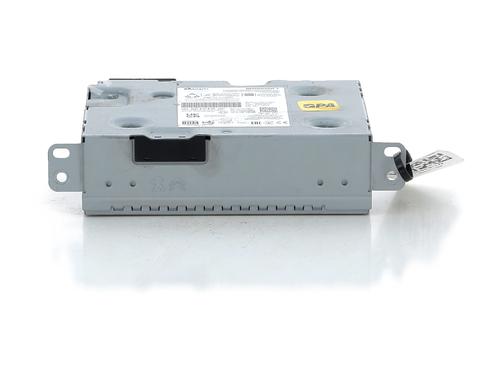 Used Radio Radio PEUGEOT 208 II (UB_, UP_, UW_, UJ_) e-208 (136 hp) 33745216 33745216