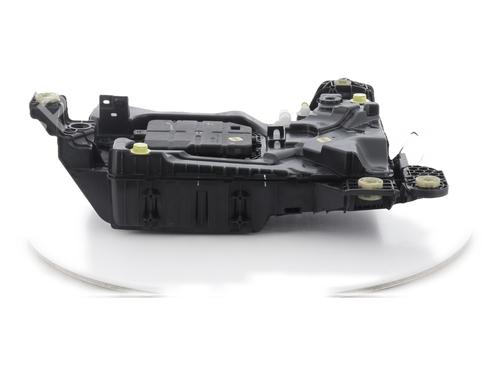 Serbatoio AdBlue/DPF Serbatoio AdBlue/DPF PEUGEOT 3008 II SUV (MC_, MR_, MJ_, M4_) 1.5 BlueHDi 130 (131 hp) 36853482 36853482