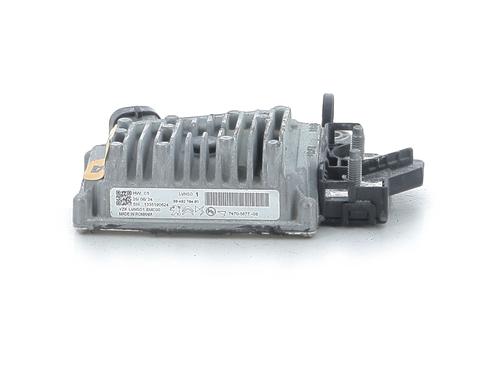 Used Electronic module PEUGEOT 308 III (FB_, FH_, FP_, F3_, FM_) Hybrid 180 (F3DGXT, F3DGMH) (181 hp) 31373214