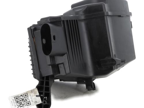 Boîtier de filtre à air SMART FORTWO Coupe (453) 0.9 (453.344, 453.353) (90 hp) 28365011