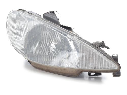 Højre forlygte PEUGEOT 206 Hatchback (2A/C) 1.4 i (75 hp) 31372832