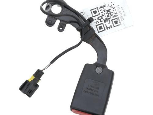 Seat buckle PEUGEOT 5008 (0U_, 0E_) 1.6 HDi | BP28106244I32 