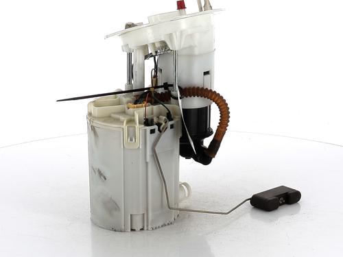 Used Fuel pump AUDI A5 Convertible (8F7) 2.0 TFSI quattro (211 hp) 16440451