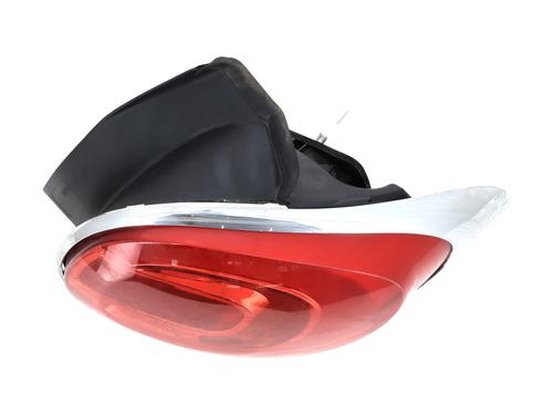 Used Right taillight FIAT 500L (351_, 352_) 1.3 D Multijet (199.LYM11, 199.LYM1A) (95 hp) 26406195