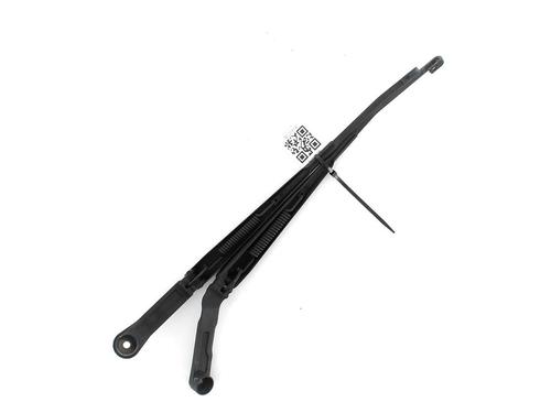 Used Front windshield wiper arm MITSUBISHI PAJERO III (V7_W, V6_W) 3.2 Di-D (V68W) (160 hp) 27900737