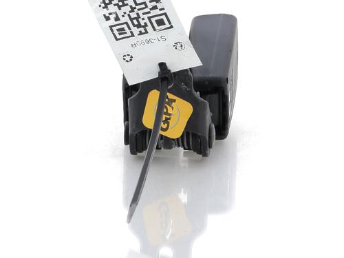 Seat buckle FORD FOCUS II (DA_, HCP, DP) 2.0 TDCi | BP27903893I32 