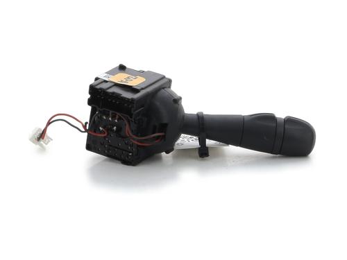 Switch DACIA SANDERO II TCe 90 (B8M1, B8MA, B8AC) | BP28720332I30