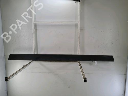 Used Left sideskirt PEUGEOT 3008 I MPV (0U_) 1.6 HDi (109 hp) 26229274