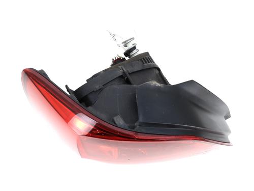 Piloto trasero izquierdo VW POLO V (6R1, 6C1) 1.4 TDI (90 hp) 29019095