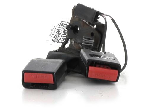 seat-buckle-renault-megane-iii-hatchback-bz01_-b3_-2008-32278416 main image