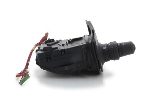 Used Switch RENAULT CLIO III (BR0/1, CR0/1) 1.2 16V (BR02, BR0J, BR11, CR02, CR0J, CR11) (75 hp) 29470931