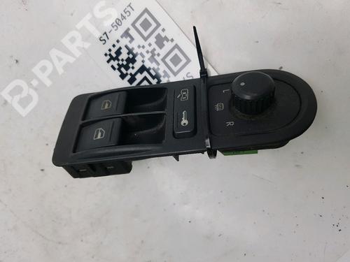 Used Left front window switch Left front window switch VW TRANSPORTER T5 Van (7HA, 7HH, 7EA, 7EH) 1.9 TDI (102 hp) 11186162 11186162