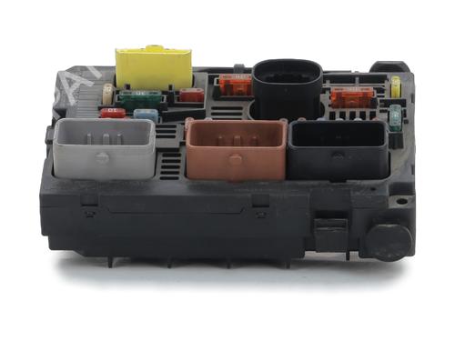 Used Fuse box PEUGEOT 308 I (4A_, 4C_) 1.6 HDi (109 hp) 29964506