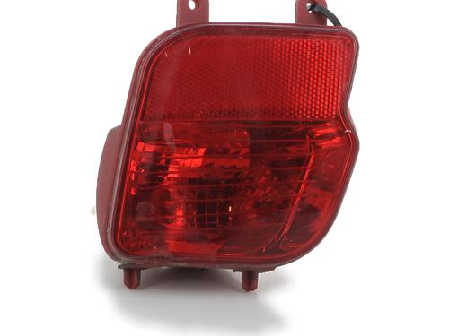 Feu de pare-chocs arrière gauche PEUGEOT 3008 II SUV (MC_, MR_, MJ_, M4_) 1.6 THP 165 (M45GYW, M45GZW, M45GYV) (165 hp) 29931352