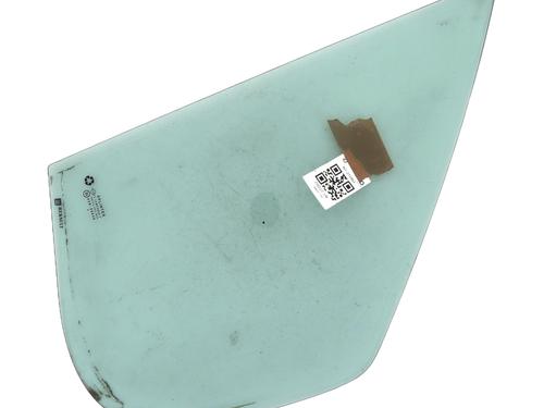 Used Front right quarter glass RENAULT TRAFIC II Bus (JL) 2.5 dCi 145 (JL0J) (146 hp) 31367157