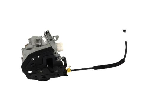 Vergrendeling links achter AUDI A4 B8 Avant (8K5) 2.0 TDI (136 hp) 27439762
