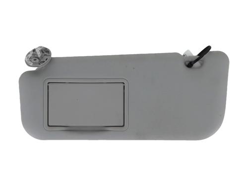 Used Left sun visor TOYOTA YARIS (_P13_) 1.0 (KSP130_, KSP130) (69 hp) 30474307