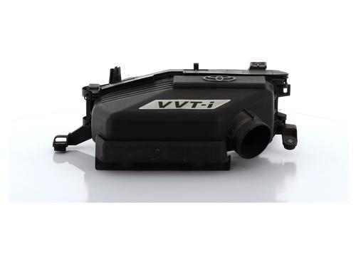Used Air filter box TOYOTA RAV 4 II (_A2_) 2.0 4WD (ACA21, ACA20) (150 hp) 23557087