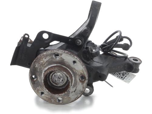 Used Right front steering knuckle RENAULT CAPTUR I (J5_, H5_) 0.9 TCe 90 (90 hp) 31057177