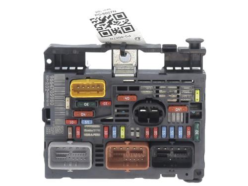 Fuse box CITROËN C5 III (RD_) 2.0 16V (RDRFJC, RDRFJF) | BP35798205E1 - Image 2