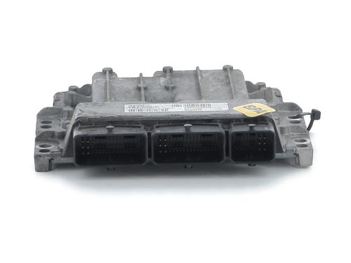 engine-control-unit-ecu-renault-megane-iii-hatchback-bz01_-b3_-2008-32434421 main image
