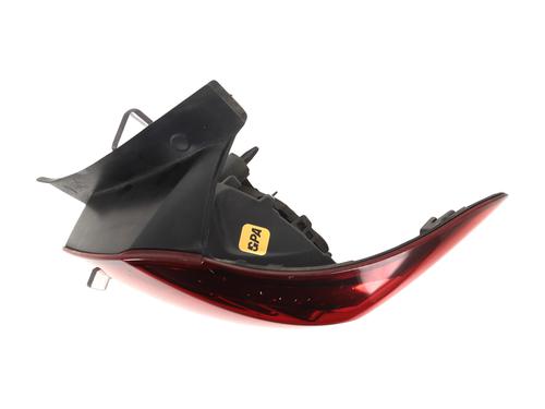 right-taillight-dacia-sandero-ii-2012-32006671 main image