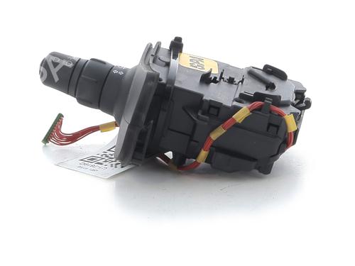 switch-renault-clio-iii-br01-cr01-2005-2006-2007-2008-2009-2010-2011-2012-2013-2014-32460189 main image