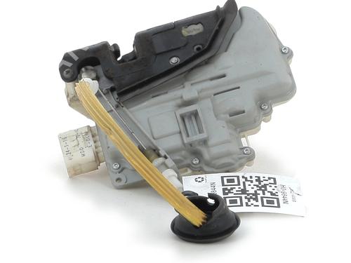 Front left lock AUDI A3 Sportback (8PA) 2.0 TDI 16V | BP27552916C98 