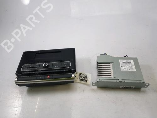 Used Radio CITROËN C3 / C3 ORIGIN III (SX) 1.2 PureTech 82 (83 hp) 13676477