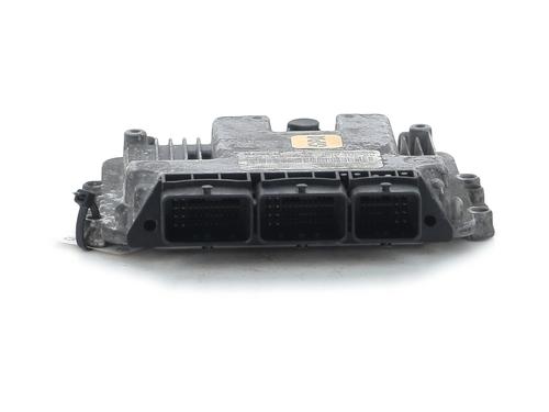 engine-control-unit-ecu-renault-megane-iii-hatchback-bz01_-b3_-2008-31303851 main image