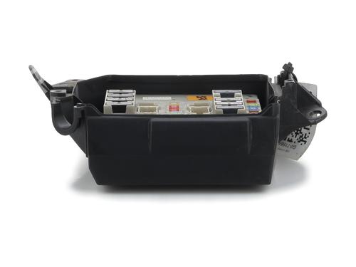 Sikringsdose RENAULT CLIO III (BR0/1, CR0/1) 1.5 dCi (75 hp) 29741318