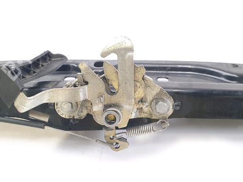 Crossmember PEUGEOT 206+ (2L_, 2M_) 1.4 i | BP29624043C162 