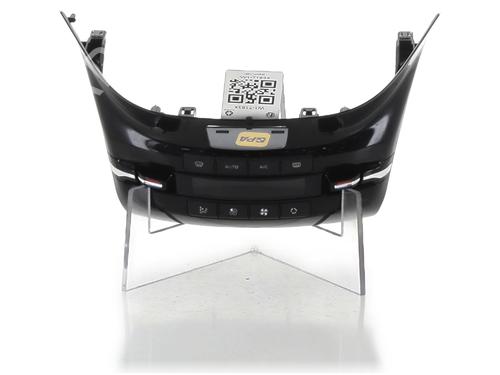 climate-control-peugeot-2008-i-cu_-2013-32255783 main image