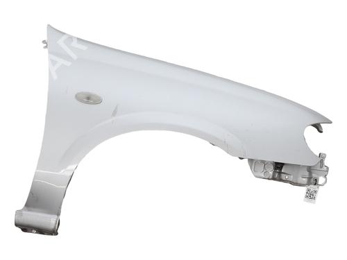 Used Right front fenders NISSAN ALMERA II Hatchback (N16) [2000-2025]  23269047