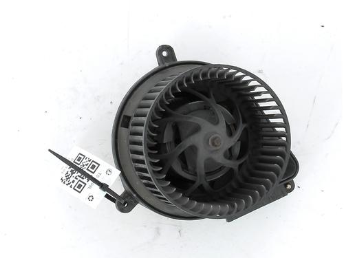 Used Heater blower motor MERCEDES-BENZ VITO Bus (W638) 108 CDI 2.2 (638.194) (82 hp) 17967568
