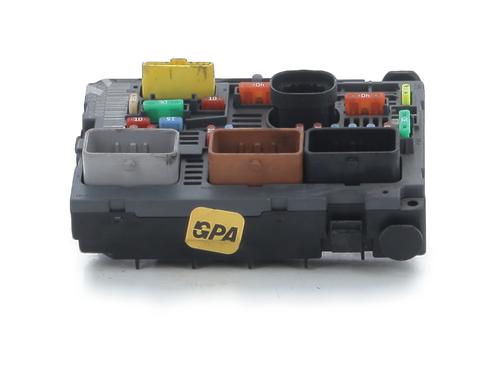 Used Fuse box CITROËN BERLINGO / BERLINGO FIRST MPV (MF_, GJK_, GFK_) 1.6 HDI 90 (MF9HX) (90 hp) 32181119