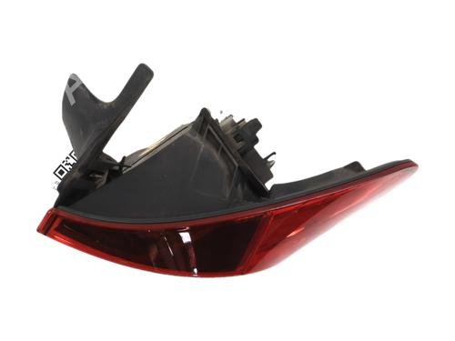 Fanale posteriore destro Fanale posteriore destro 38768877 38768877