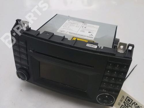 Used Radio Radio MERCEDES-BENZ B-CLASS Sports Tourer (W245) B 180 CDI (245.207) (109 hp) 10455456 10455456