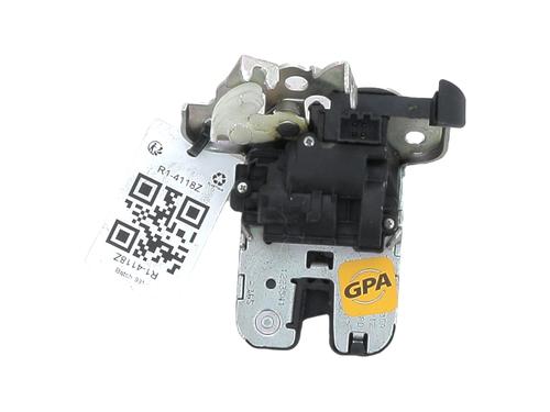 Used Tailgate lock AUDI A1 (8X1, 8XK) 2.0 TDI (143 hp) 26189929