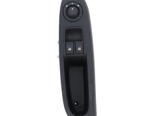 Interrupteur de vitre avant gauche RENAULT CLIO II (BB_, CB_) [1998-2016]  28364541